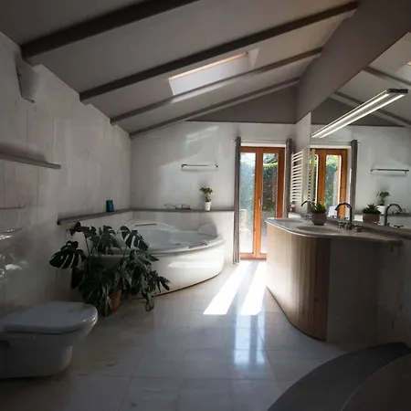 Petra Villa *